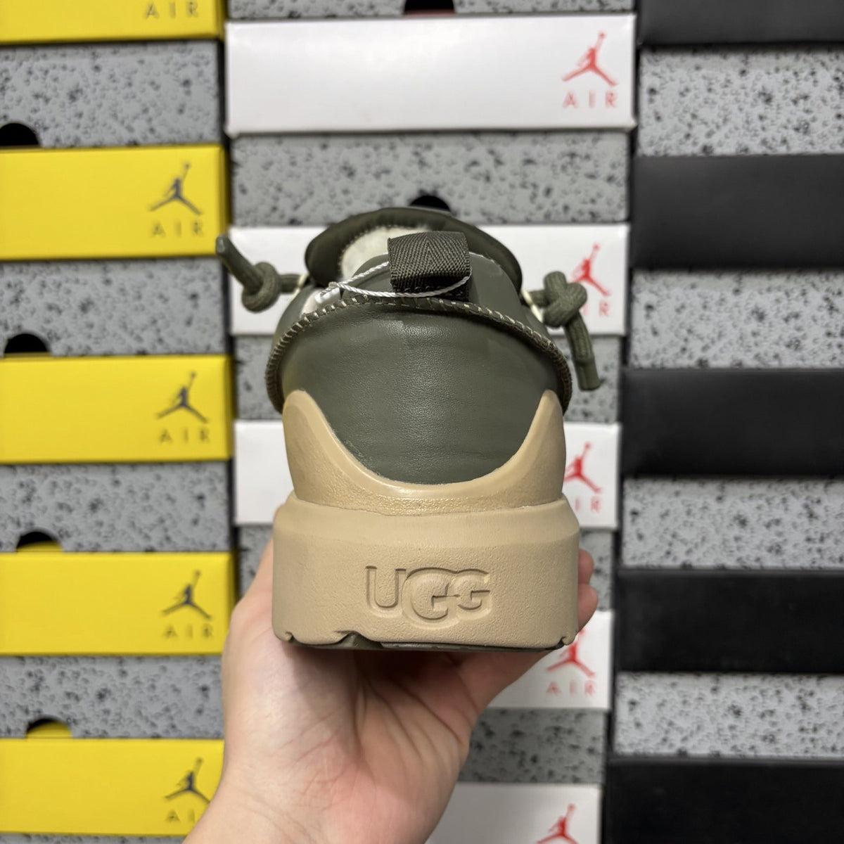 UGG Lowmel Platform 'Green' — vue 4