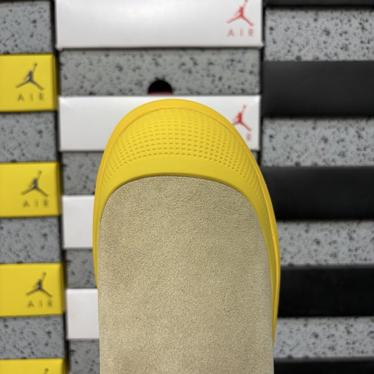 UGG Classic Mini Weather Hybrid 'Yellow' — vue 8