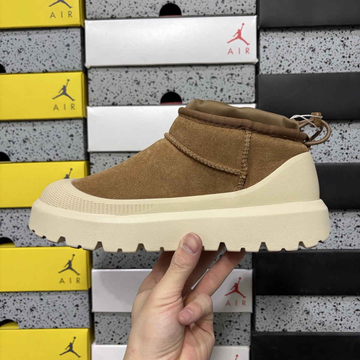UGG Classic Mini Weather Hybrid 'Chestnut' — vue 2