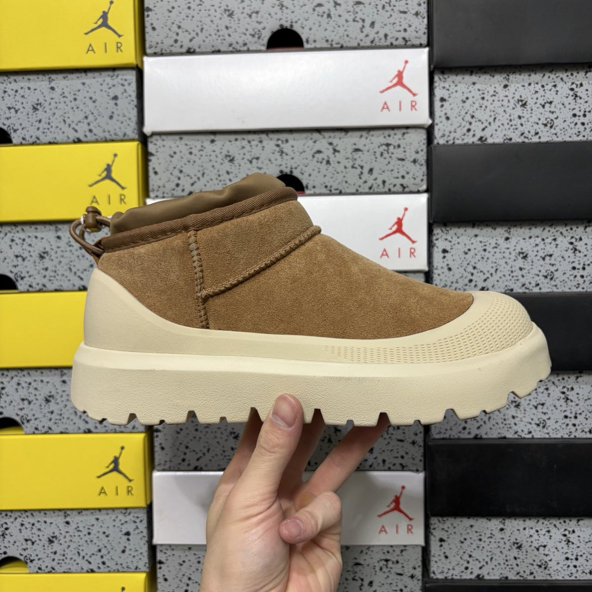 UGG Classic Mini Weather Hybrid 'Chestnut' — vue 9