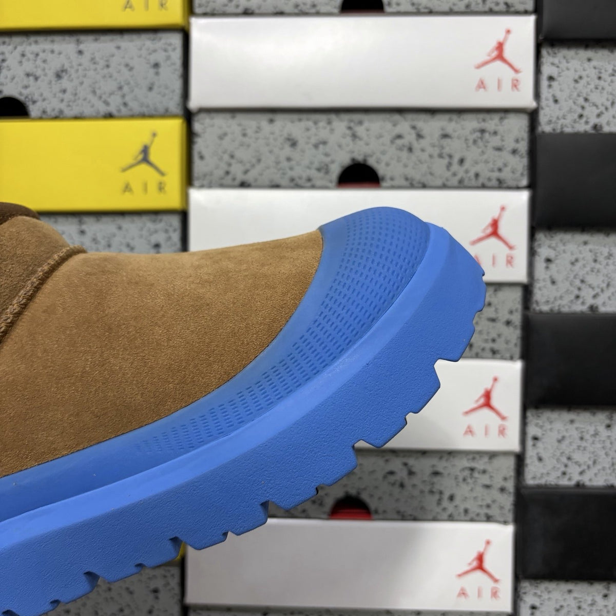 UGG Classic Mini Weather Hybrid 'Blue' — vue 7