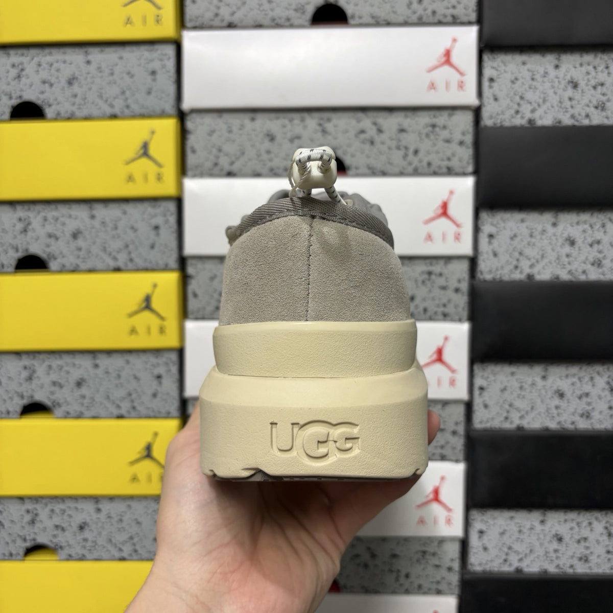 UGG Tasman Weather Hybrid 'Grey' — vue 4