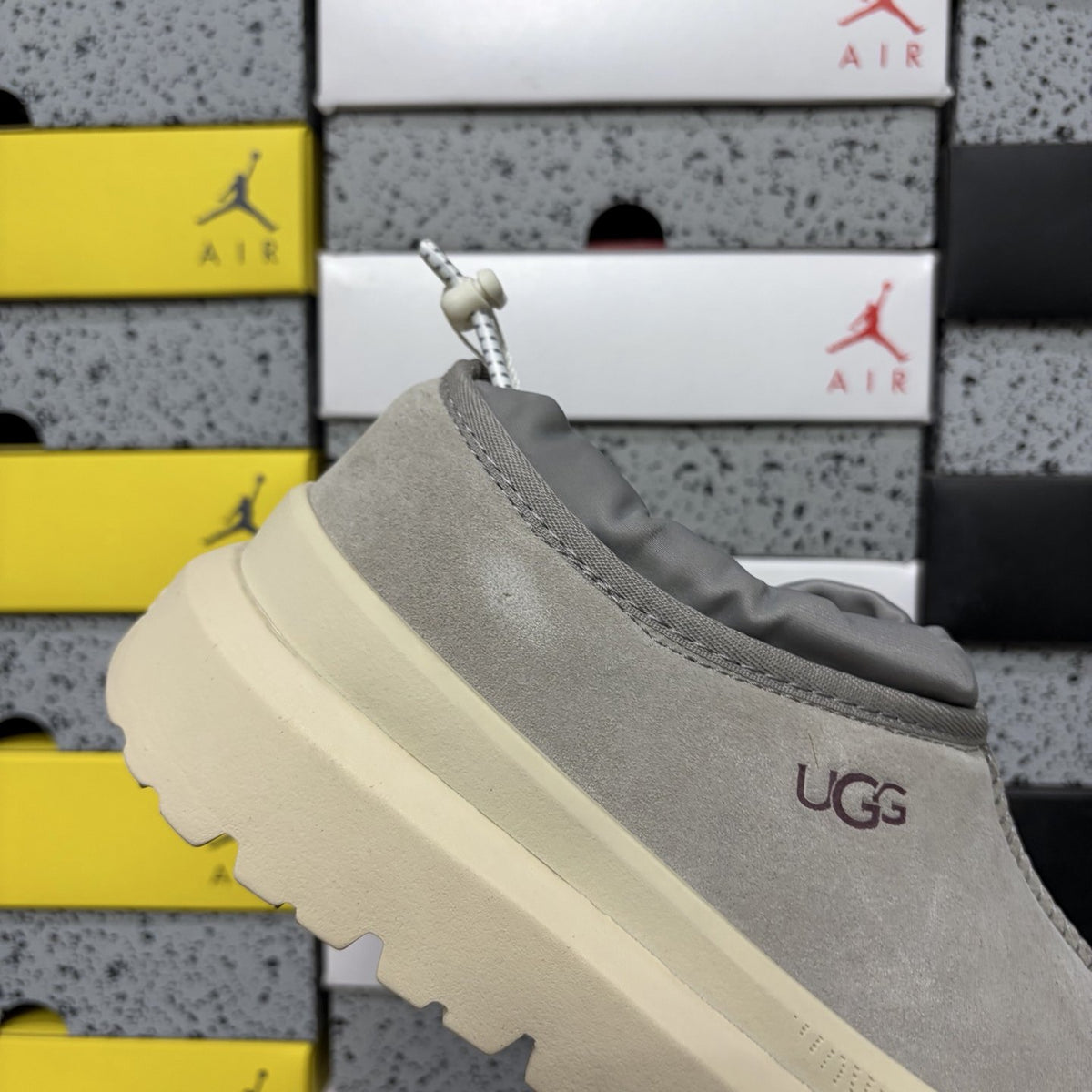 UGG Tasman Weather Hybrid 'Grey' — vue 6