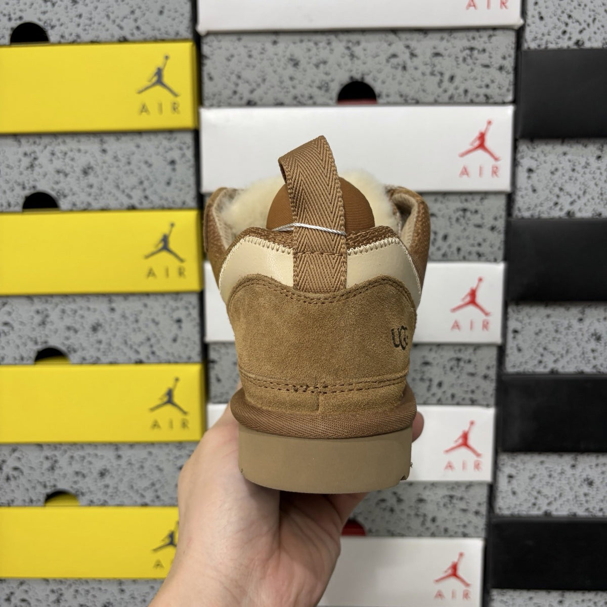 UGG Lowmel 'Chestnut' — vue 4