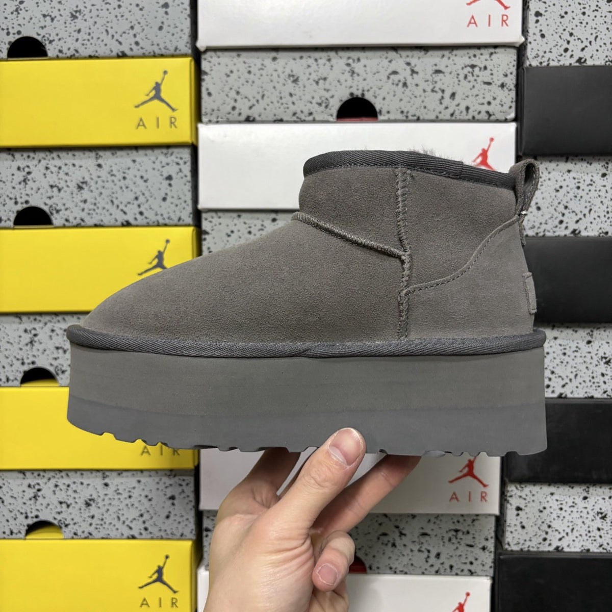UGG Classic Ultra Mini Platform 'Grey' — vue 2