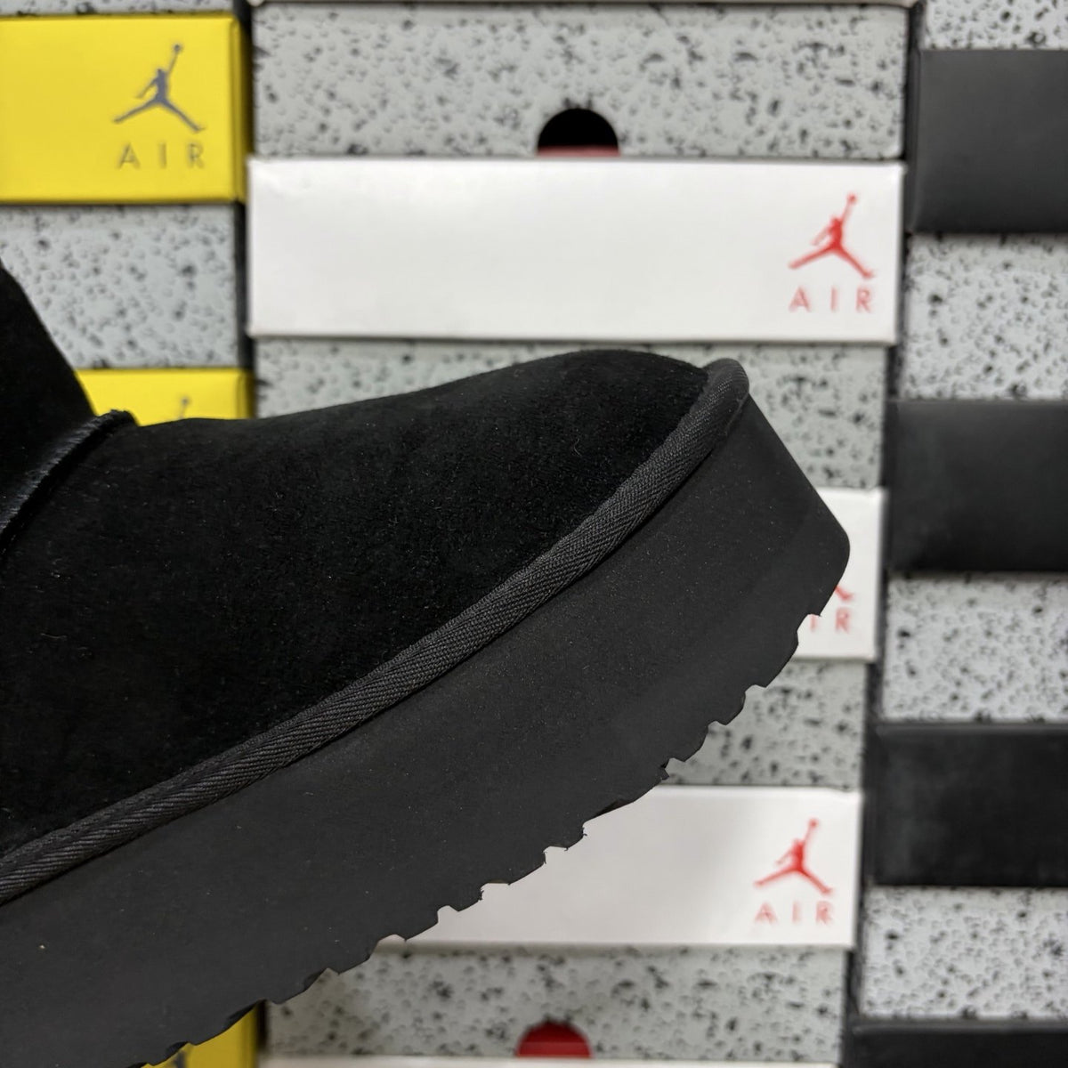 UGG Classic Short Platform 'Black' — vue 7