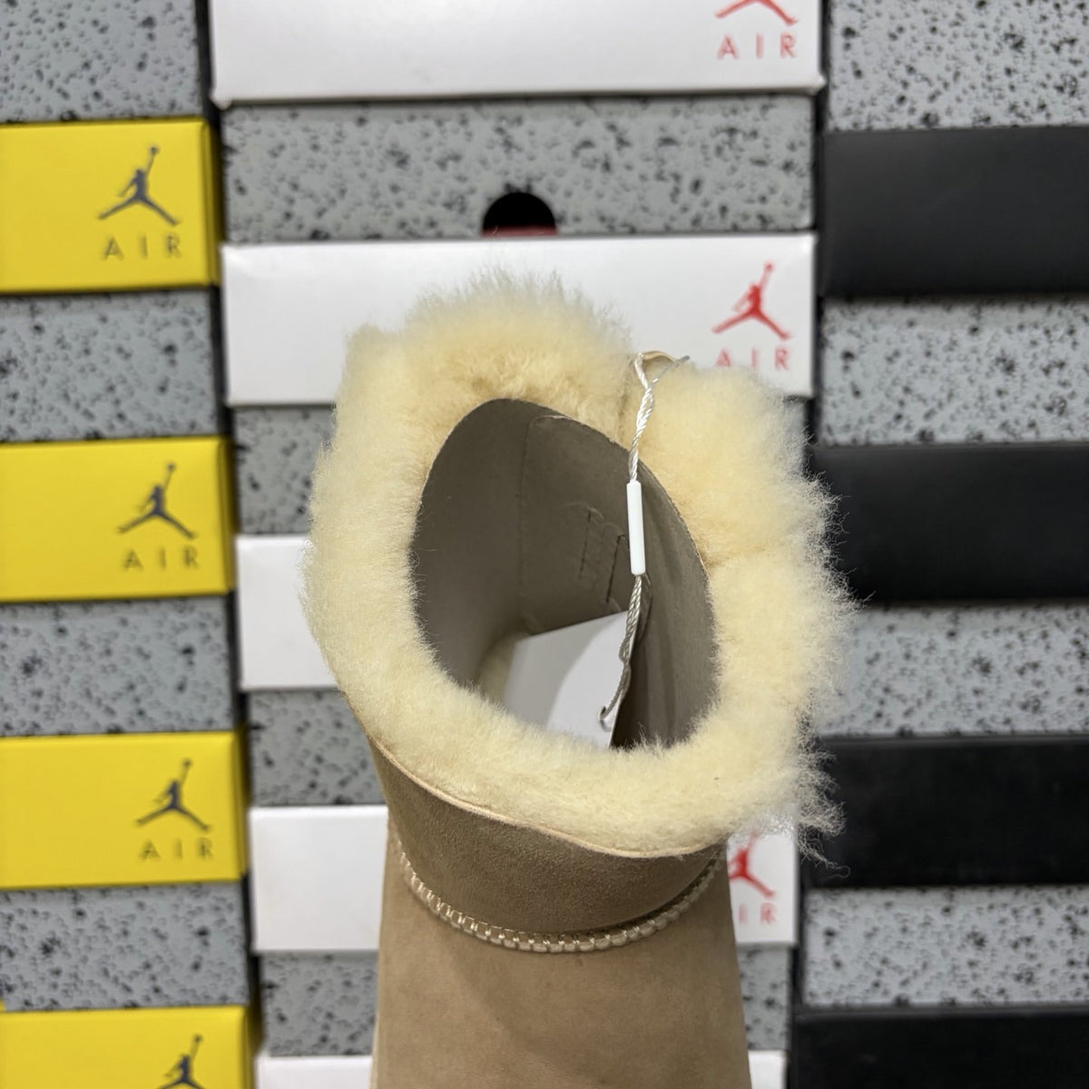 UGG Bailey Bow II 'Sand' — vue 5