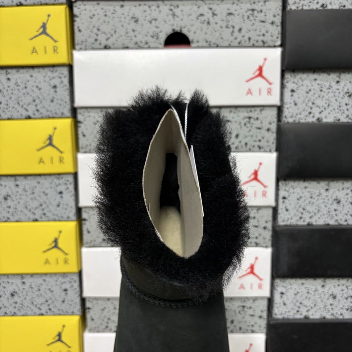UGG Bailey Bow II 'Black' — vue 5