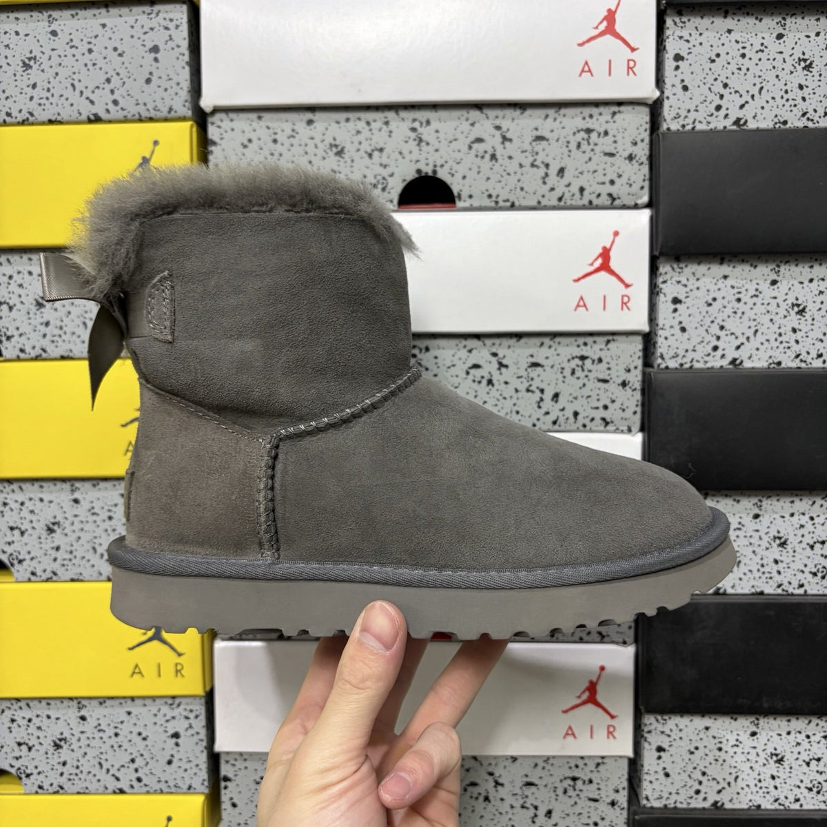 UGG Bailey Bow II 'Grey' — vue 9