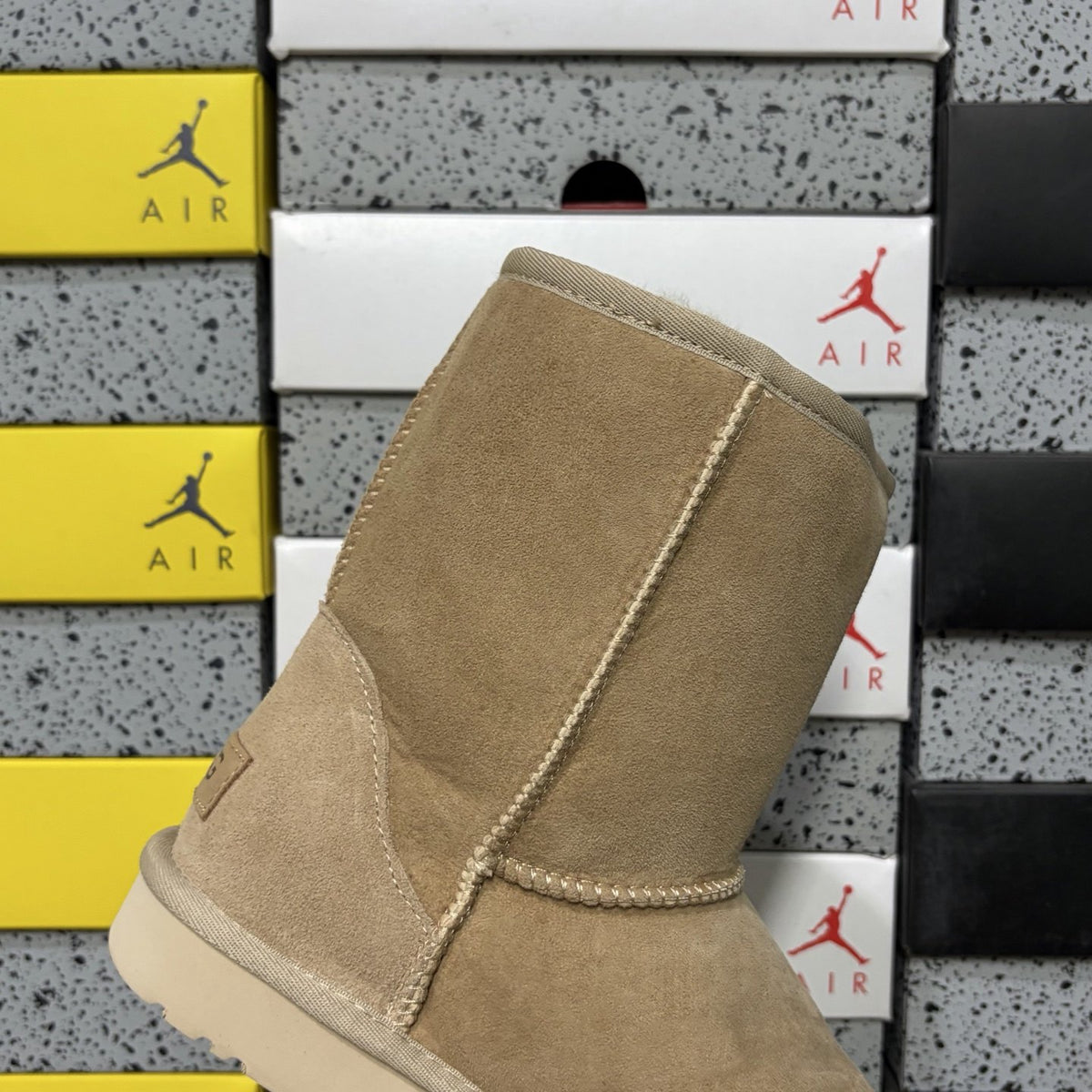 UGG Classic Short II 'Sand' — vue 6