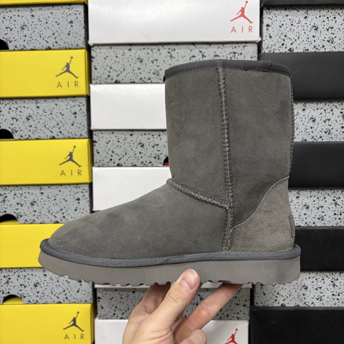 UGG Classic Short II 'Grey' — vue 2