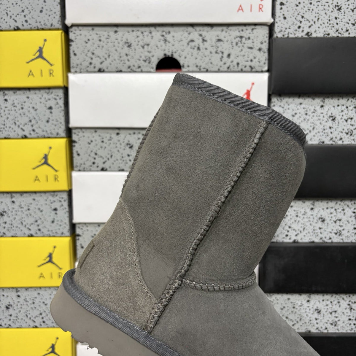 UGG Classic Short II 'Grey' — vue 6