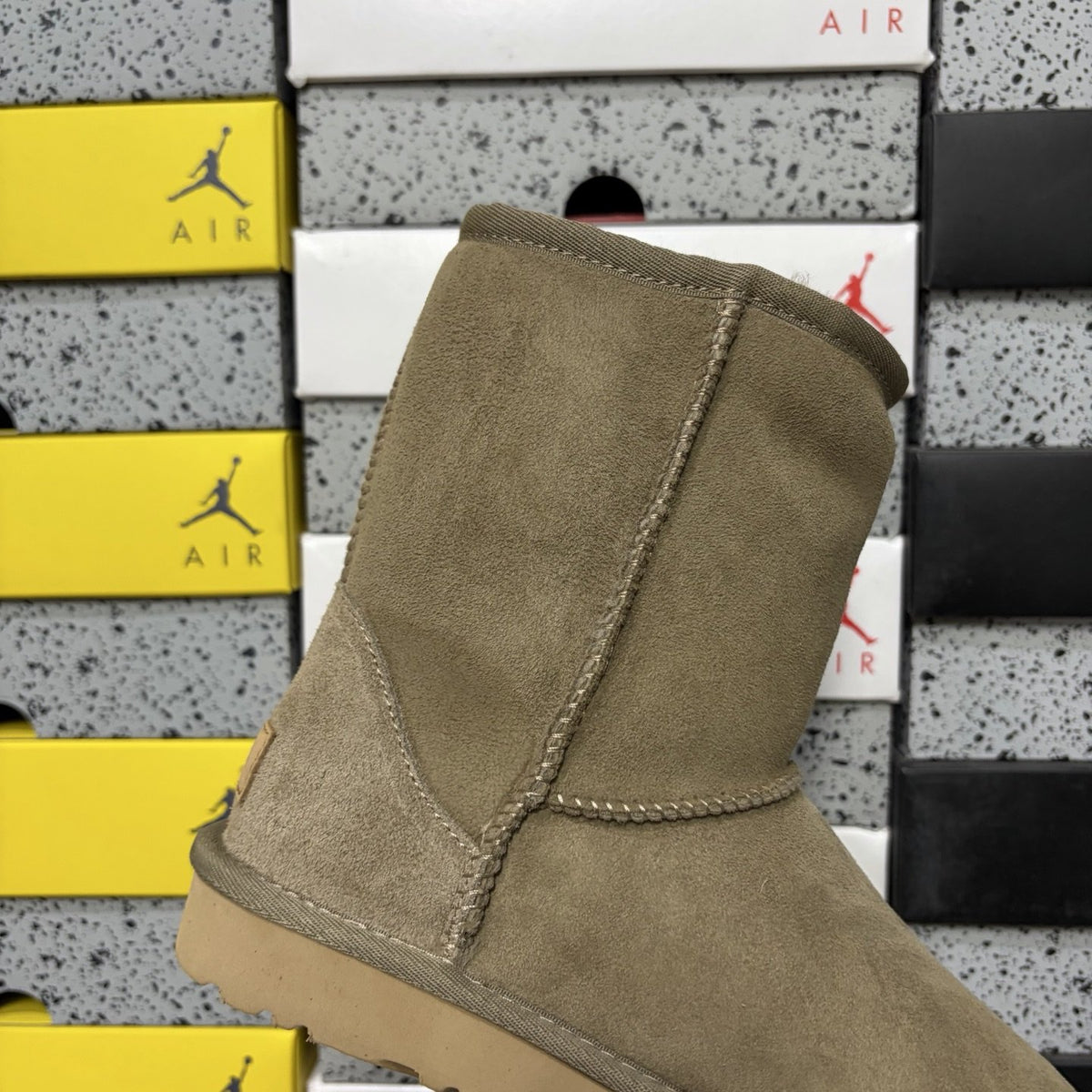 UGG Classic Short II 'Brown' — vue 6