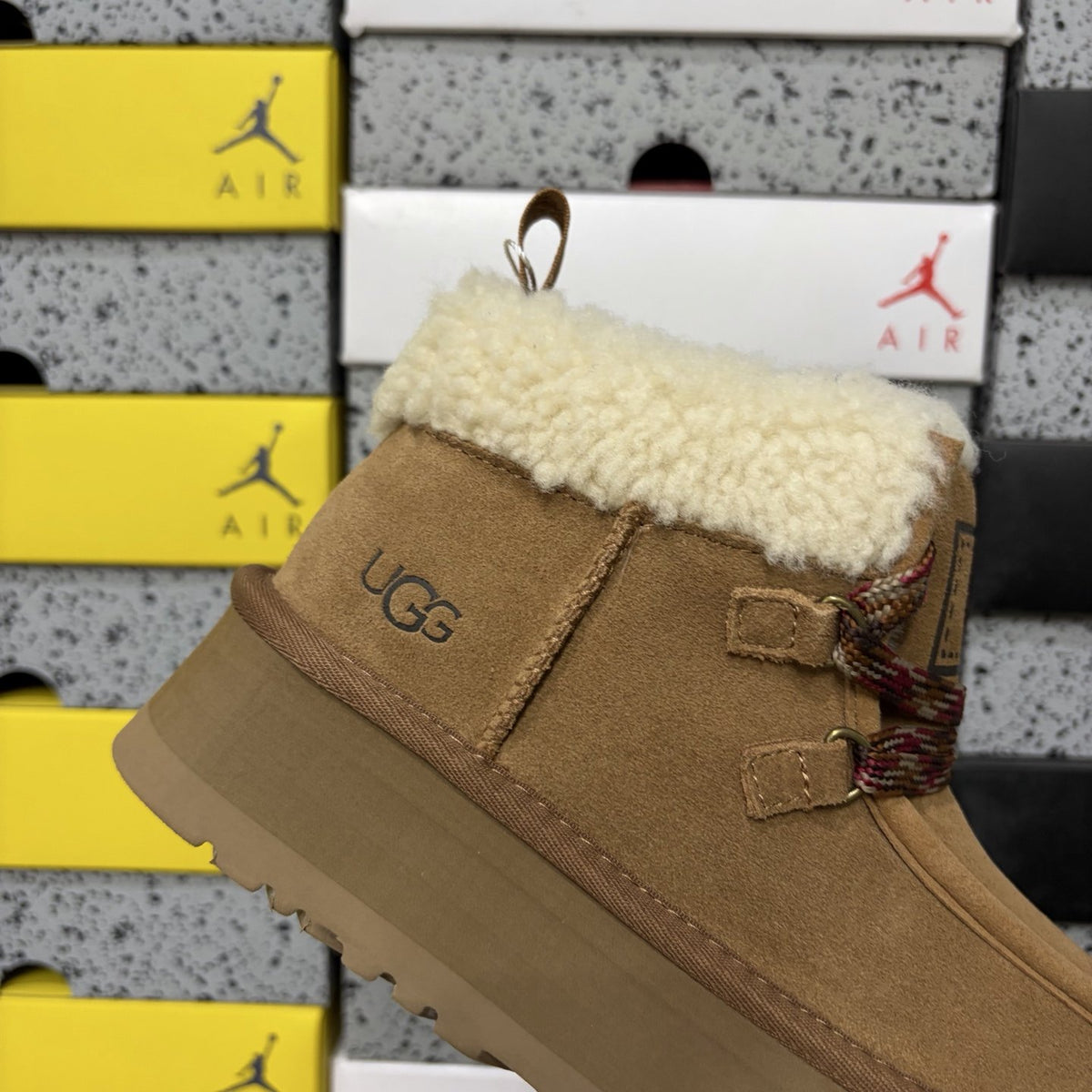 UGG Funkarra 'Chestnut' — vue 6