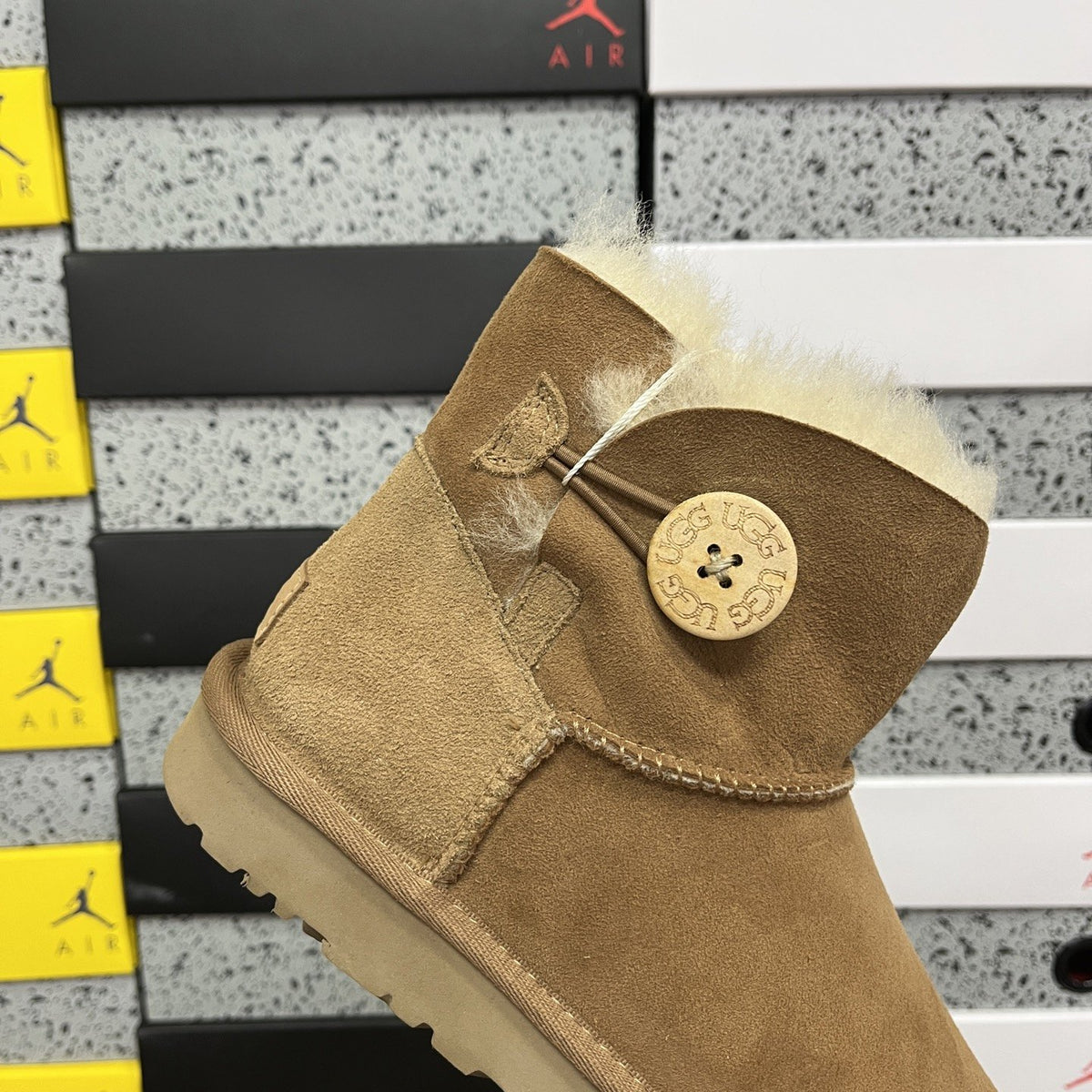 UGG Bailey Button II 'Chestnut' — vue 6
