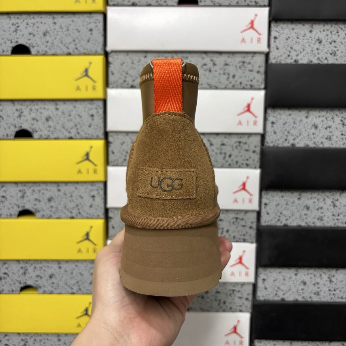 UGG Classic Dipper 'Chestnut' — vue 4