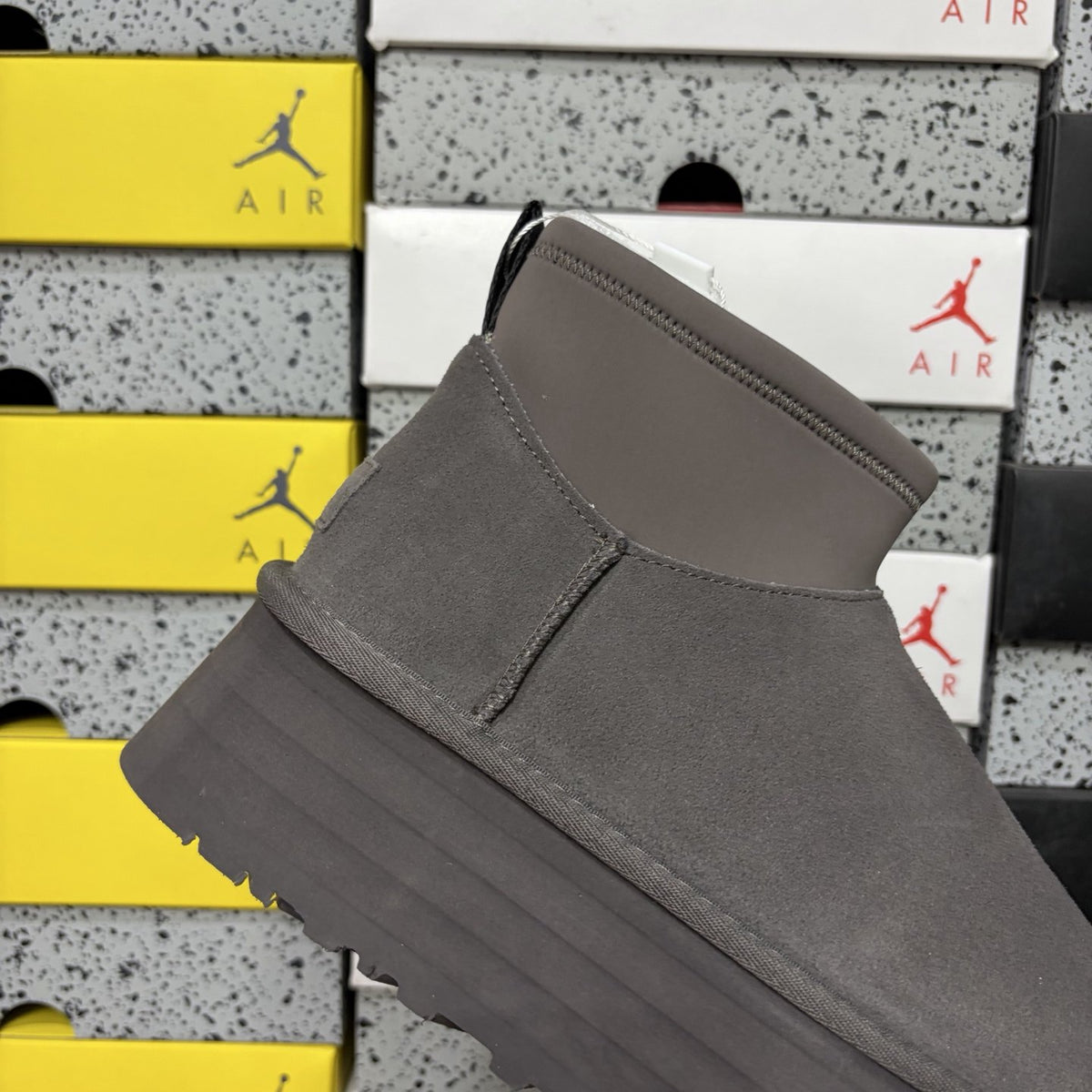 UGG Classic Dipper 'Walnut' — vue 6