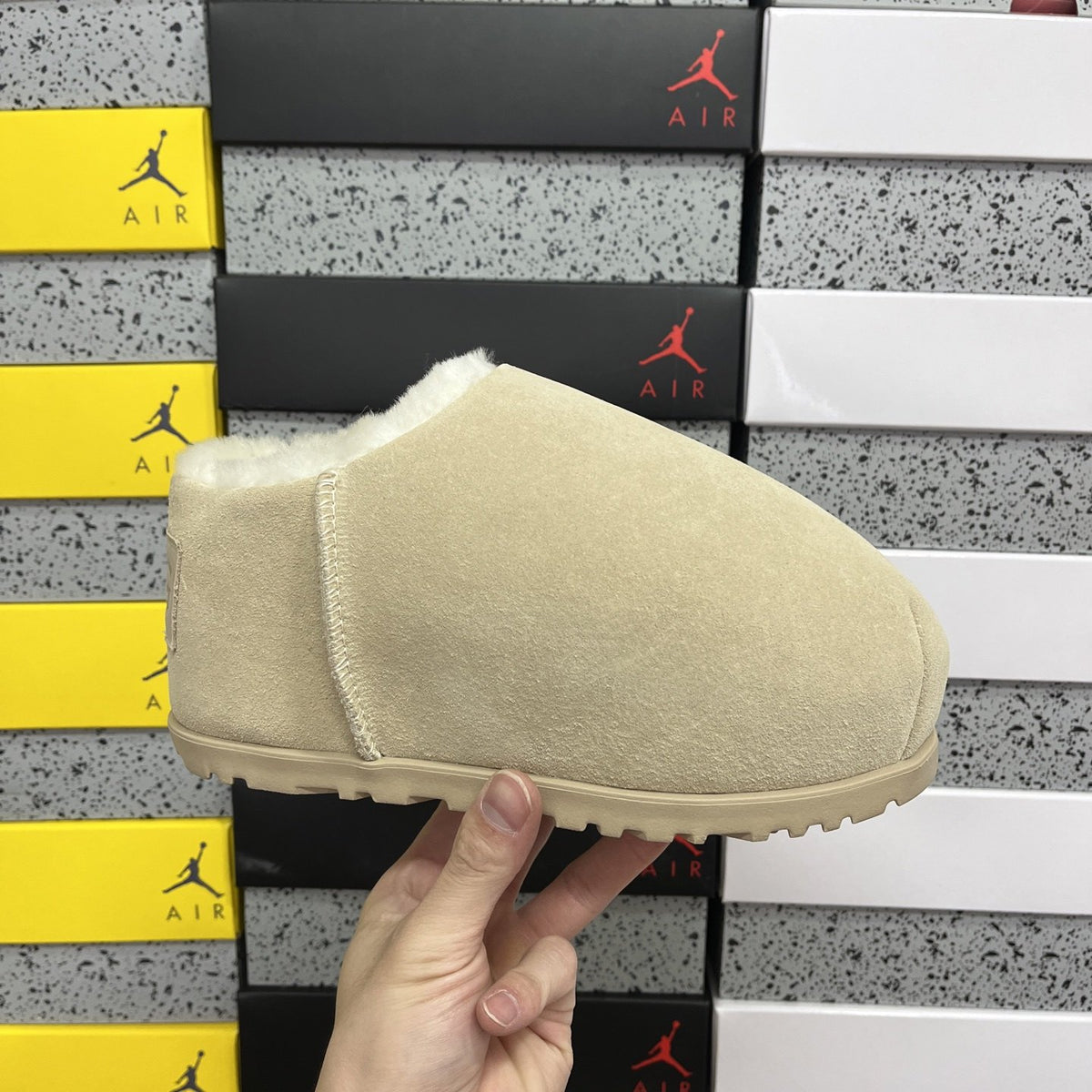UGG Capybara Slipper 'Sand' — vue 9