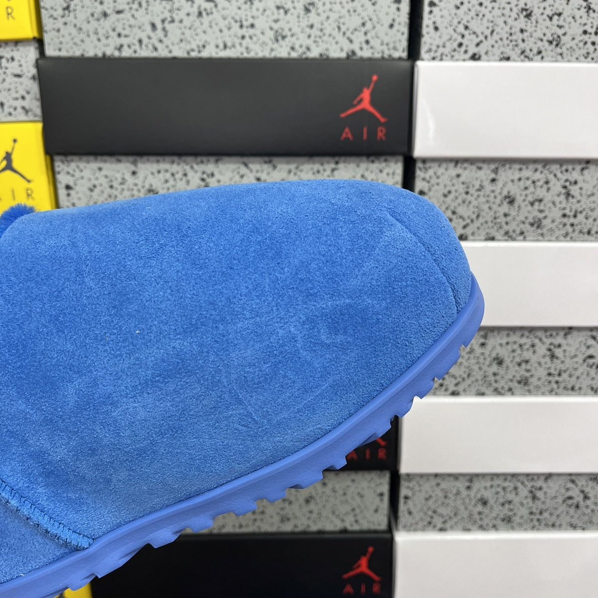 UGG Capybara Slipper 'Blue' — vue 7