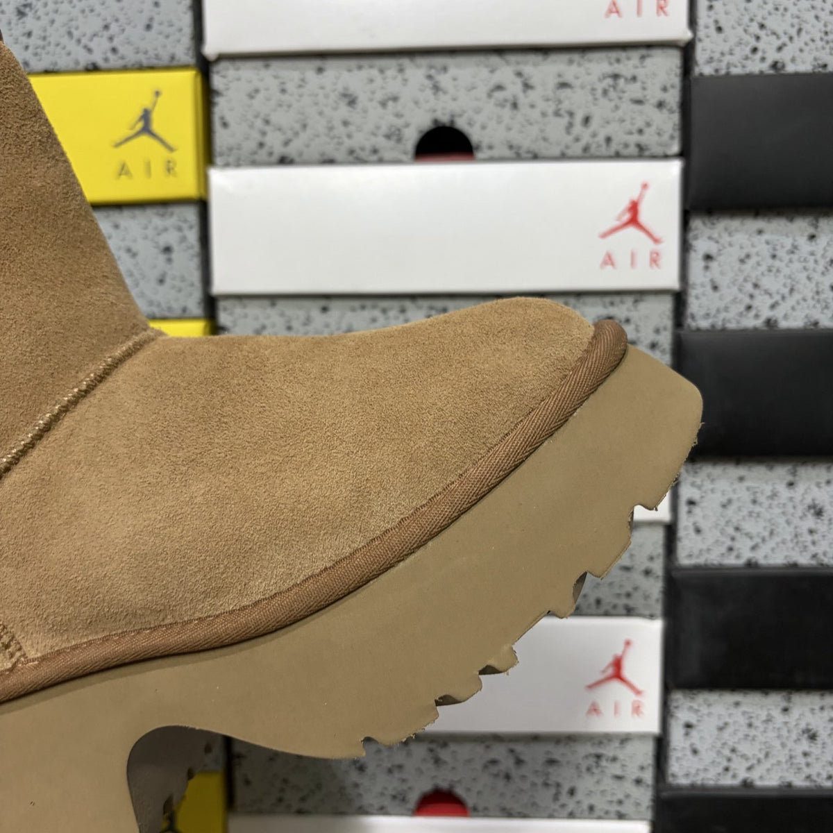 UGG Classic Wedge Tall 'Chestnut' — vue 7