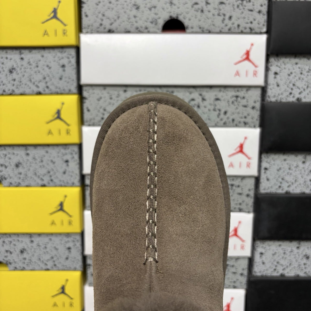 UGG Fisherman Wedge Slide 'Walnut' — vue 8
