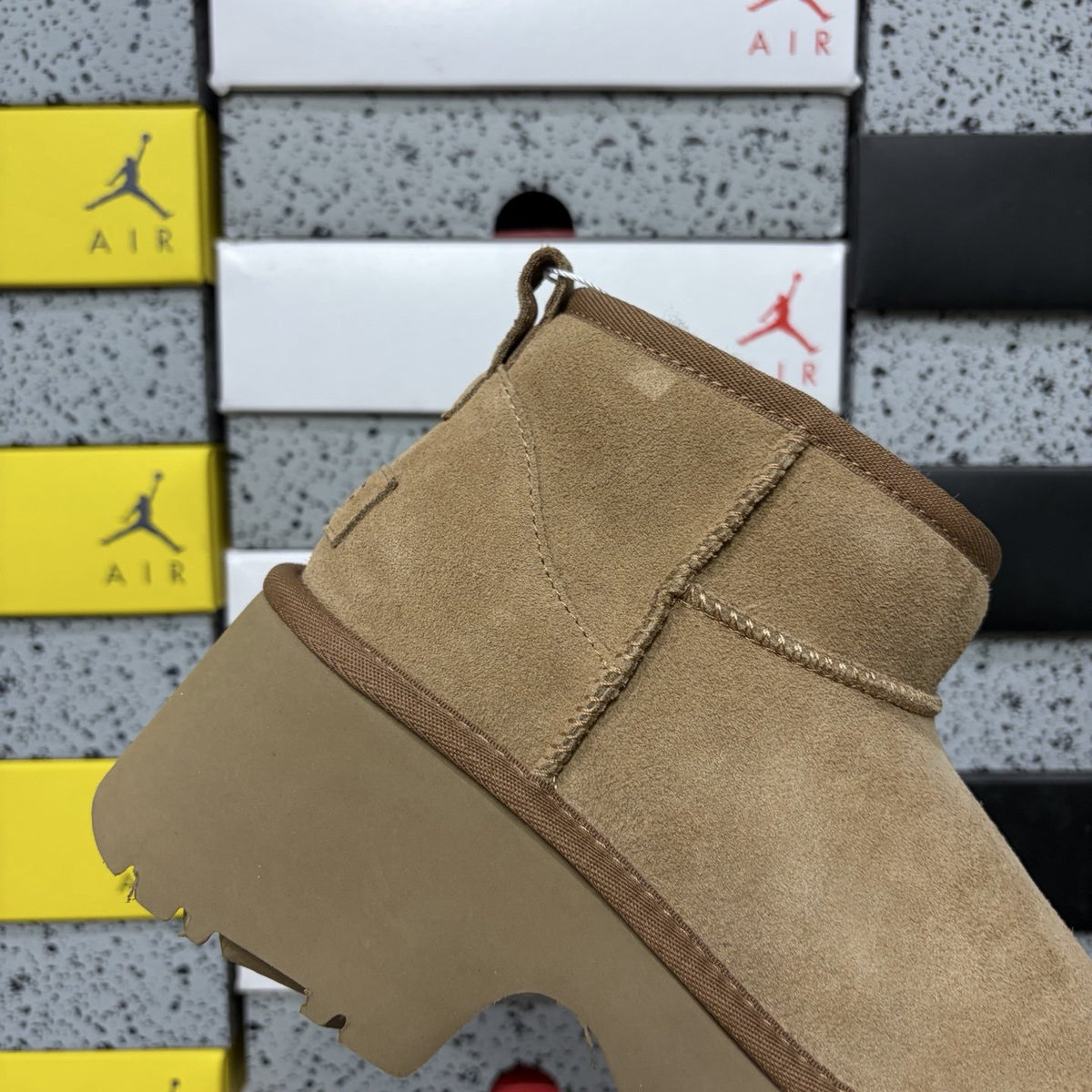 UGG Classic Wedge Mini 'Chestnut' — vue 6