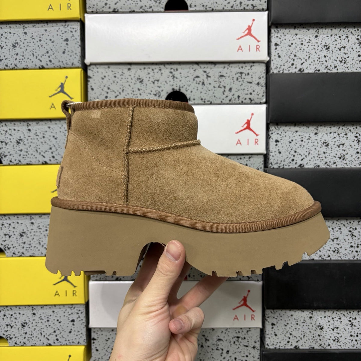 UGG Classic Wedge Mini 'Chestnut' — vue 9