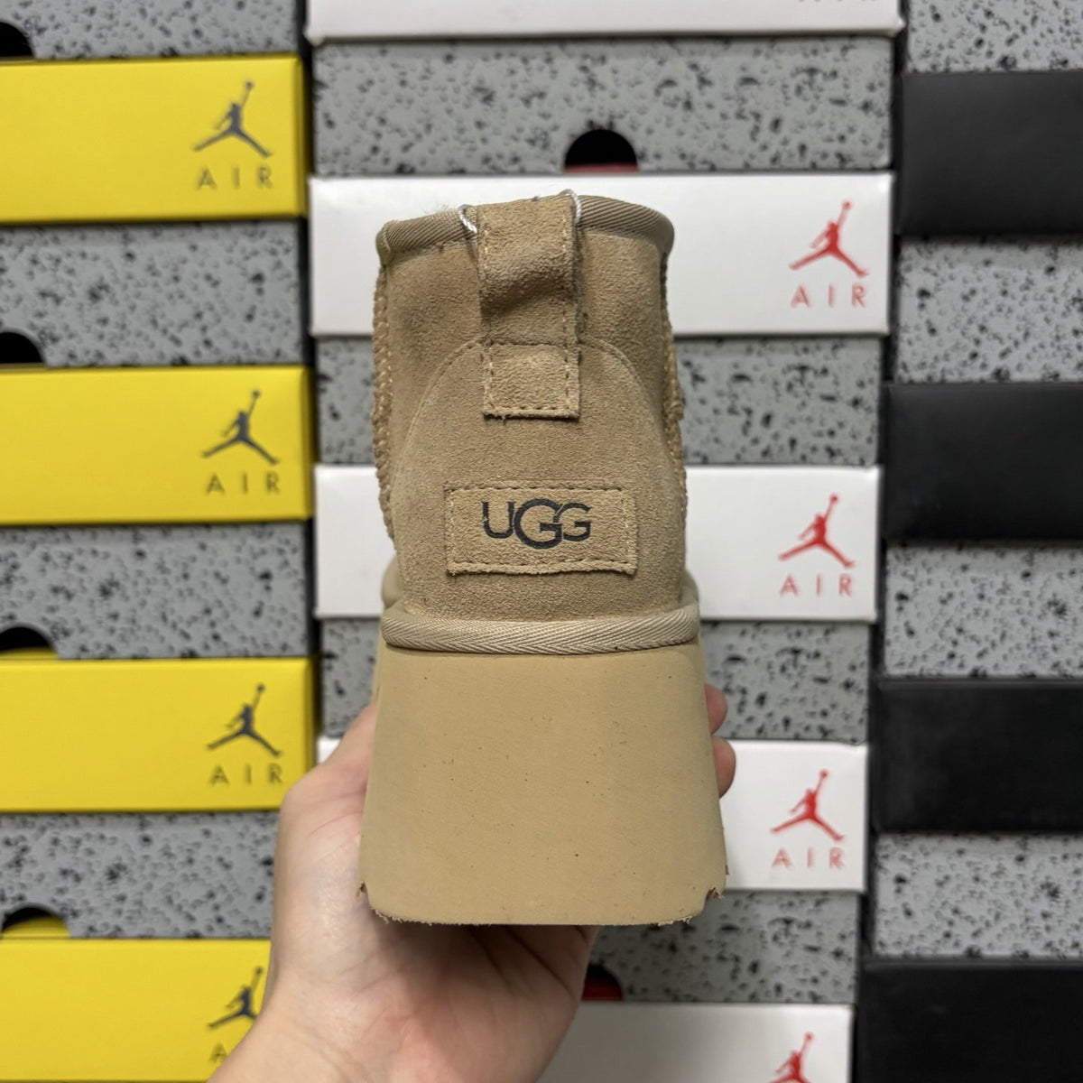UGG Classic Wedge Mini 'Sand' — vue 4