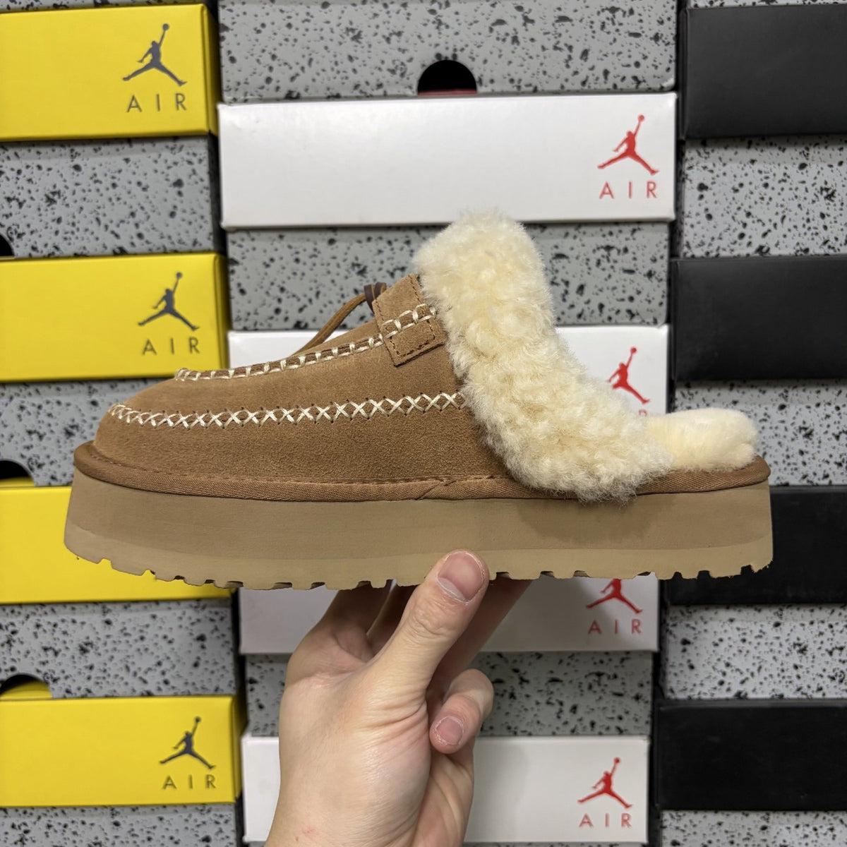 UGG Alpine Slip-On 'Chestnut' — vue 2