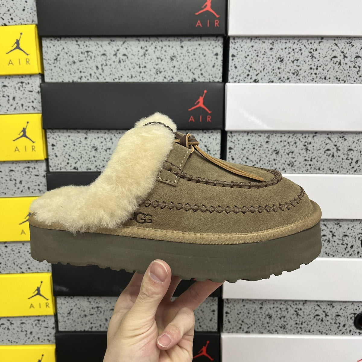 UGG Alpine Slip-On 'Walnut' — vue 9