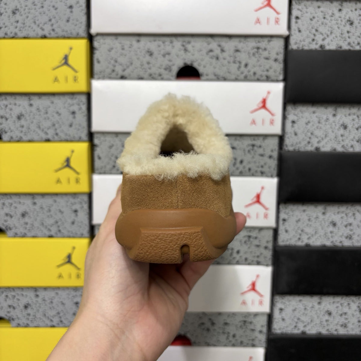 UGG Pumped Slide 'Chestnut' — vue 4
