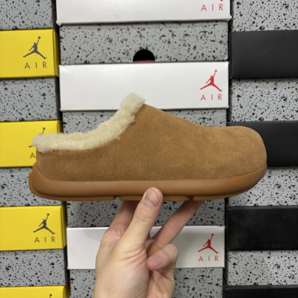UGG Pumped Slide 'Chestnut' — vue 9