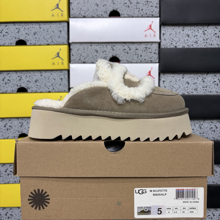 UGG Tasman Square 'Walnut'