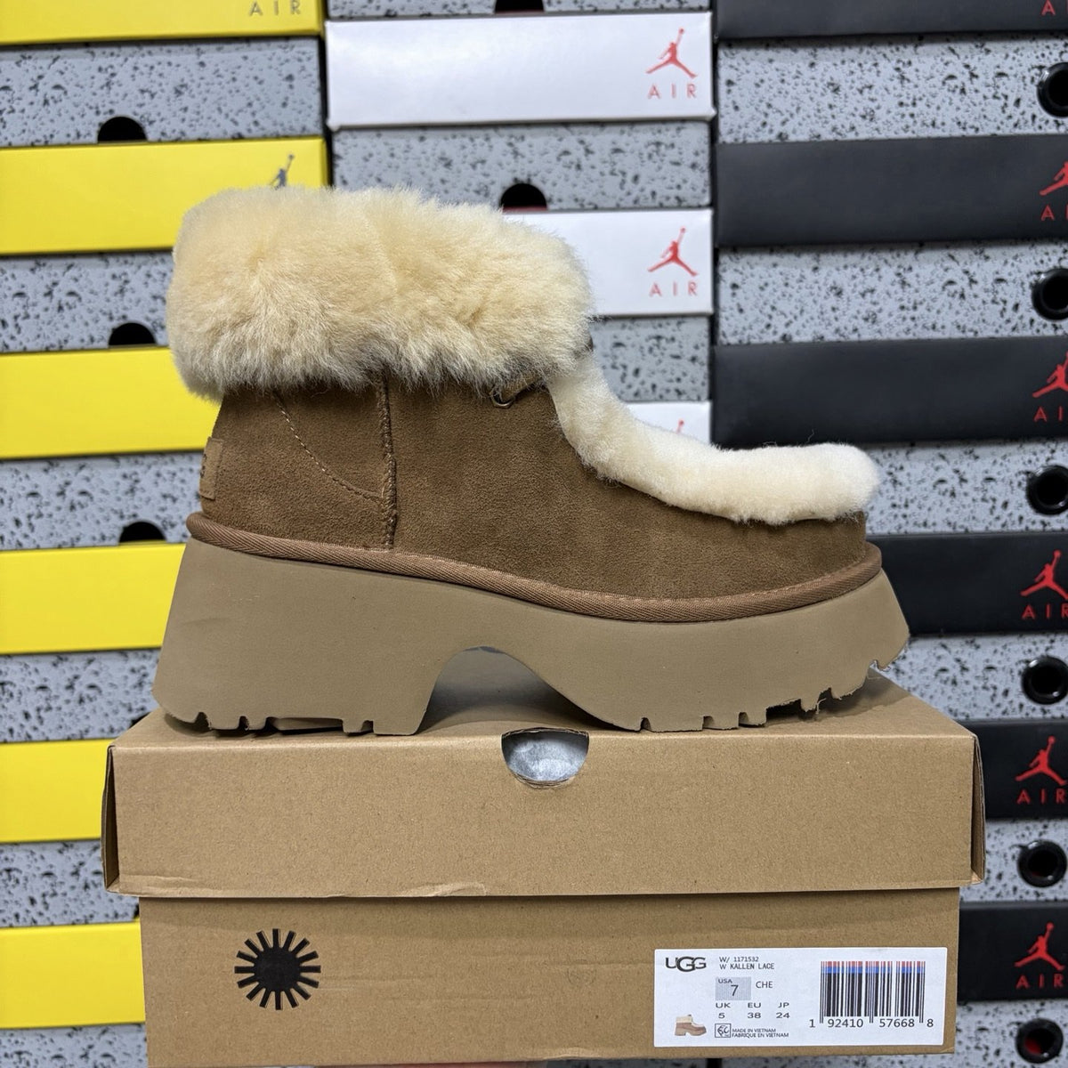 UGG Esme 'Chestnut'