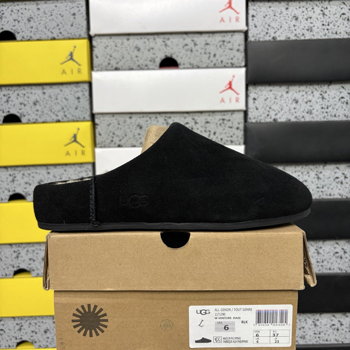 UGG Classic Slip-On 'Black'