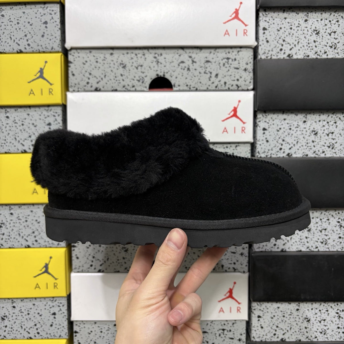 UGG Tazz Lite 'Black' — vue 9