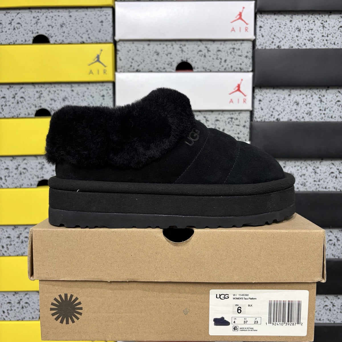 UGG Classic Ultra Mini Platform Fur 'Black'