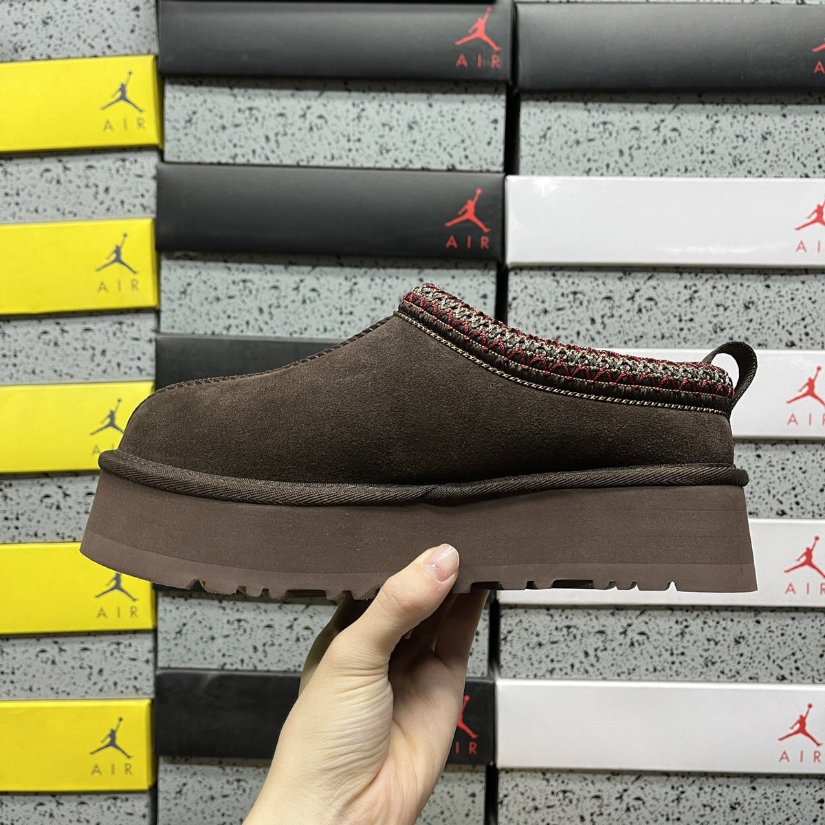 UGG Tazz 'Cocoa' — vue 2
