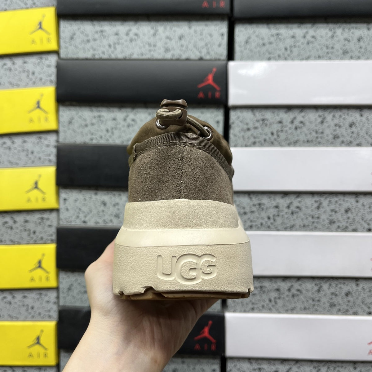 UGG Tasman Weather Hybrid 'Walnut White' — vue 4