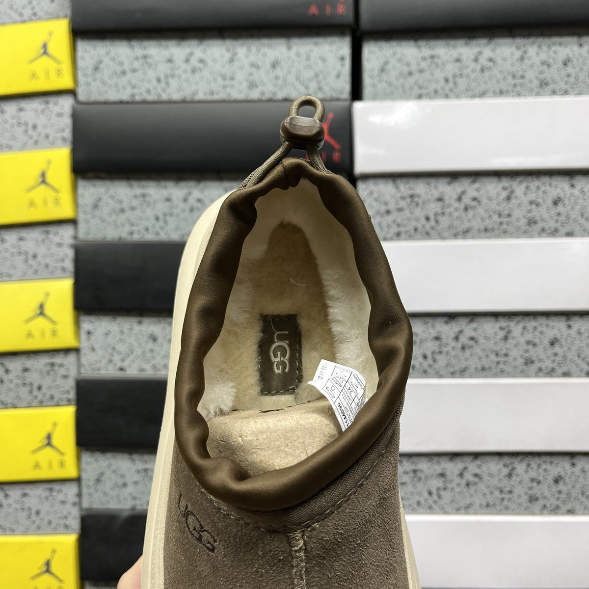 UGG Tasman Weather Hybrid 'Walnut White' — vue 5