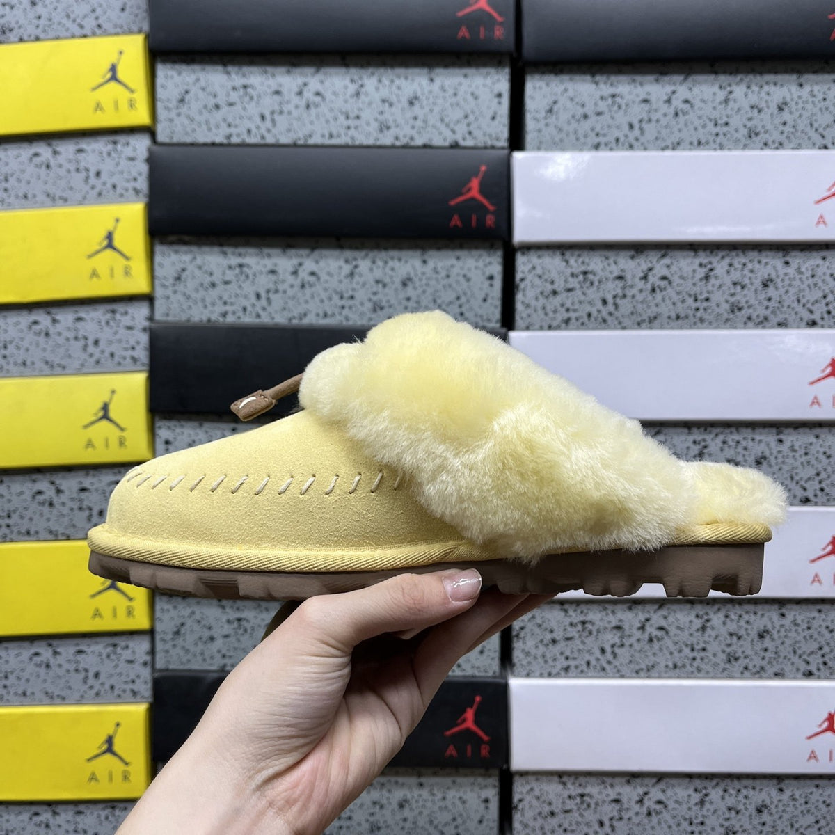 UGG Coquette Slipper 'Soft Yellow' — vue 2