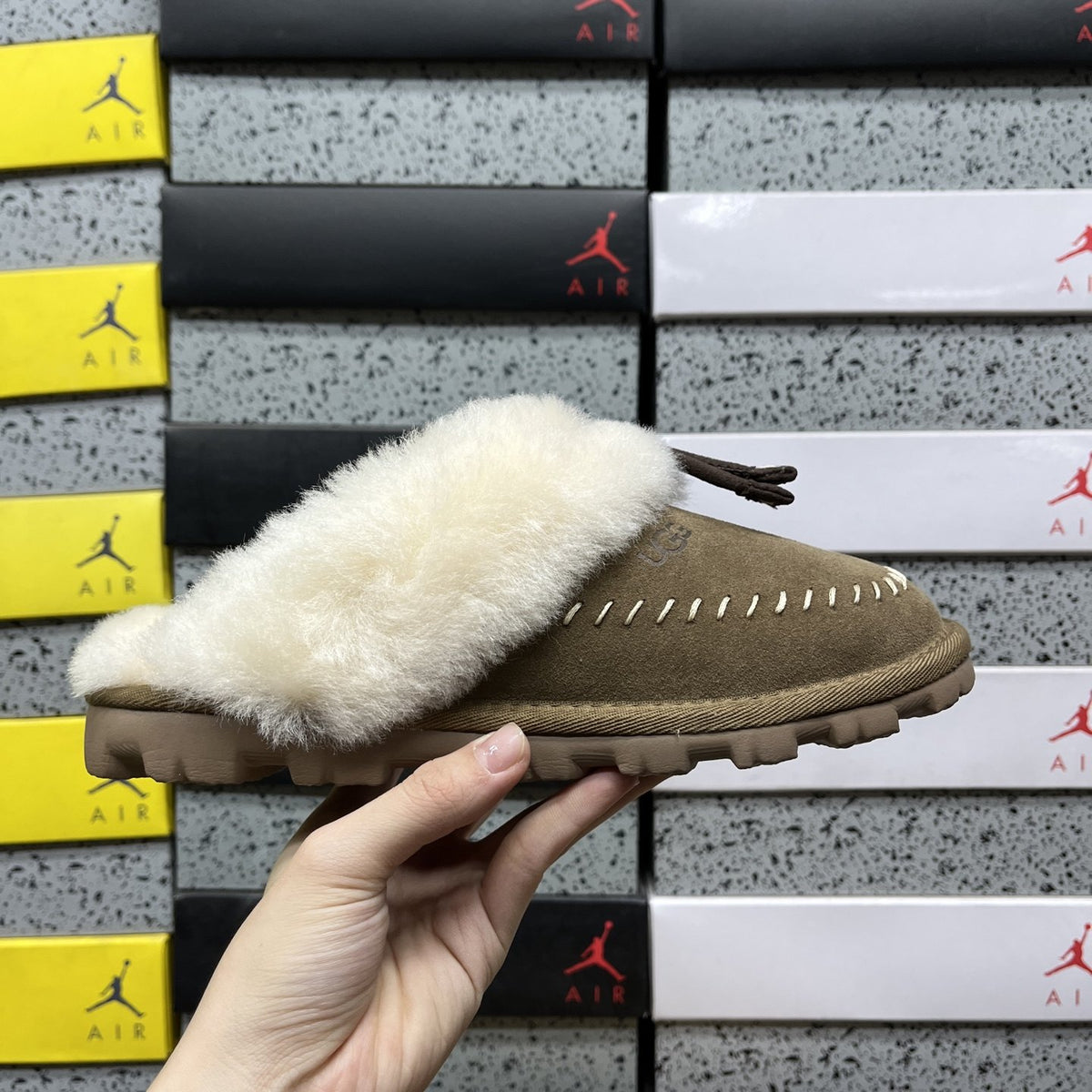 UGG Coquette Slipper 'Light Copper' — vue 9
