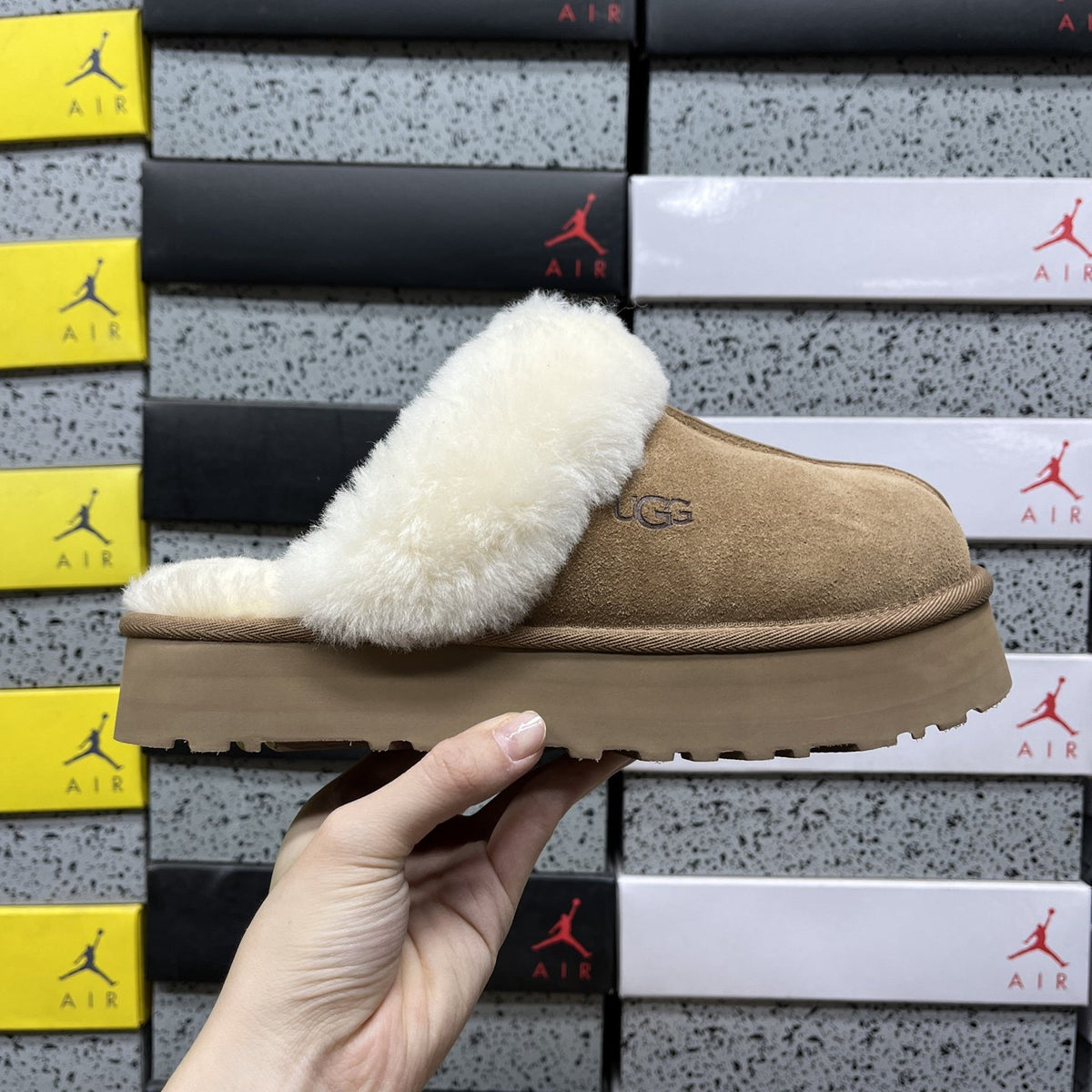 UGG Disquette 'Chestnut' — vue 9