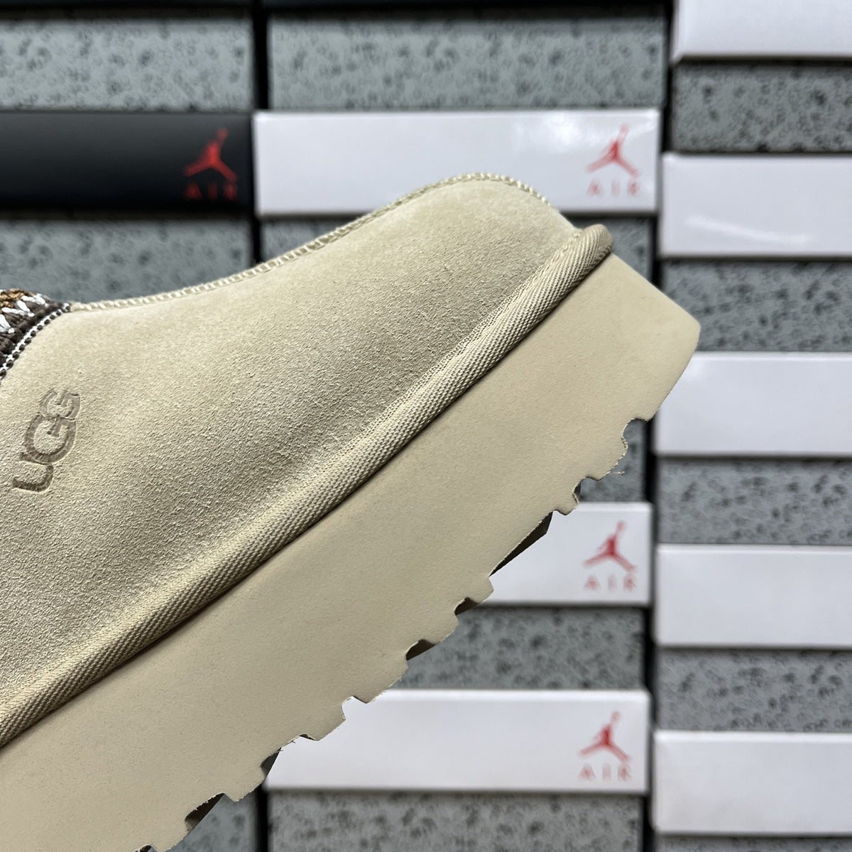 UGG Tazz Braid Mid 'Mustard Seed' — vue 7