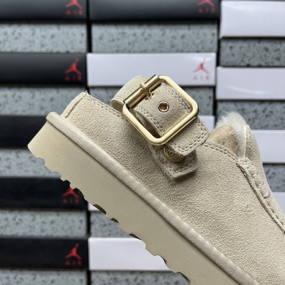 UGG Tazz Buckle 'Mustard Seed' — vue 6
