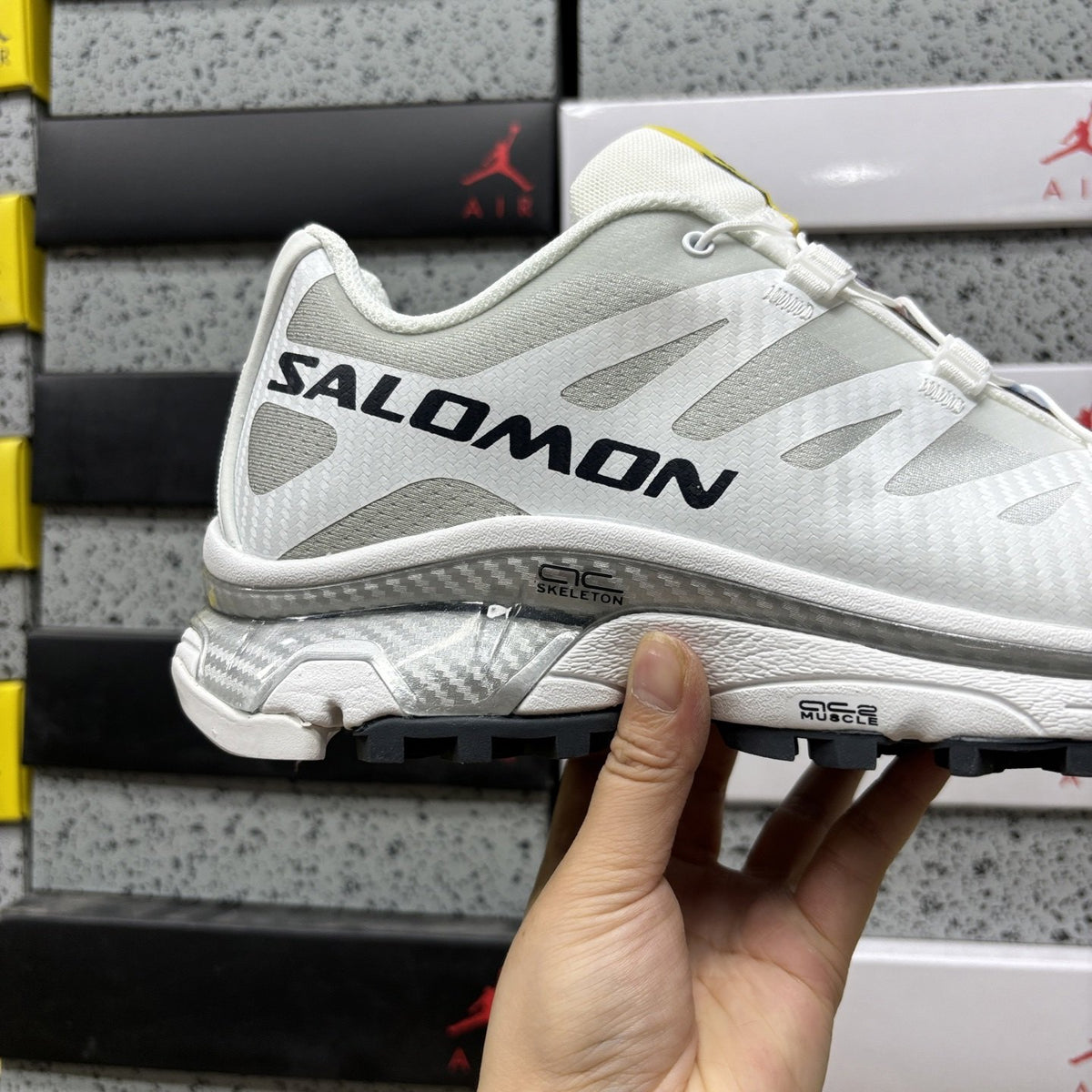 Sneakers XT-4 'White Grey' — vue 3
