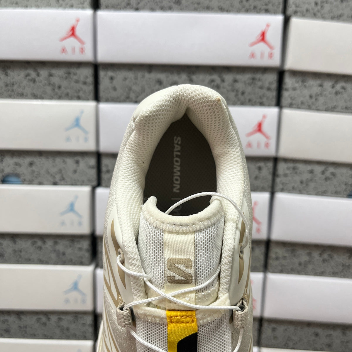 Sneakers XT-6 'Crème Taupe'