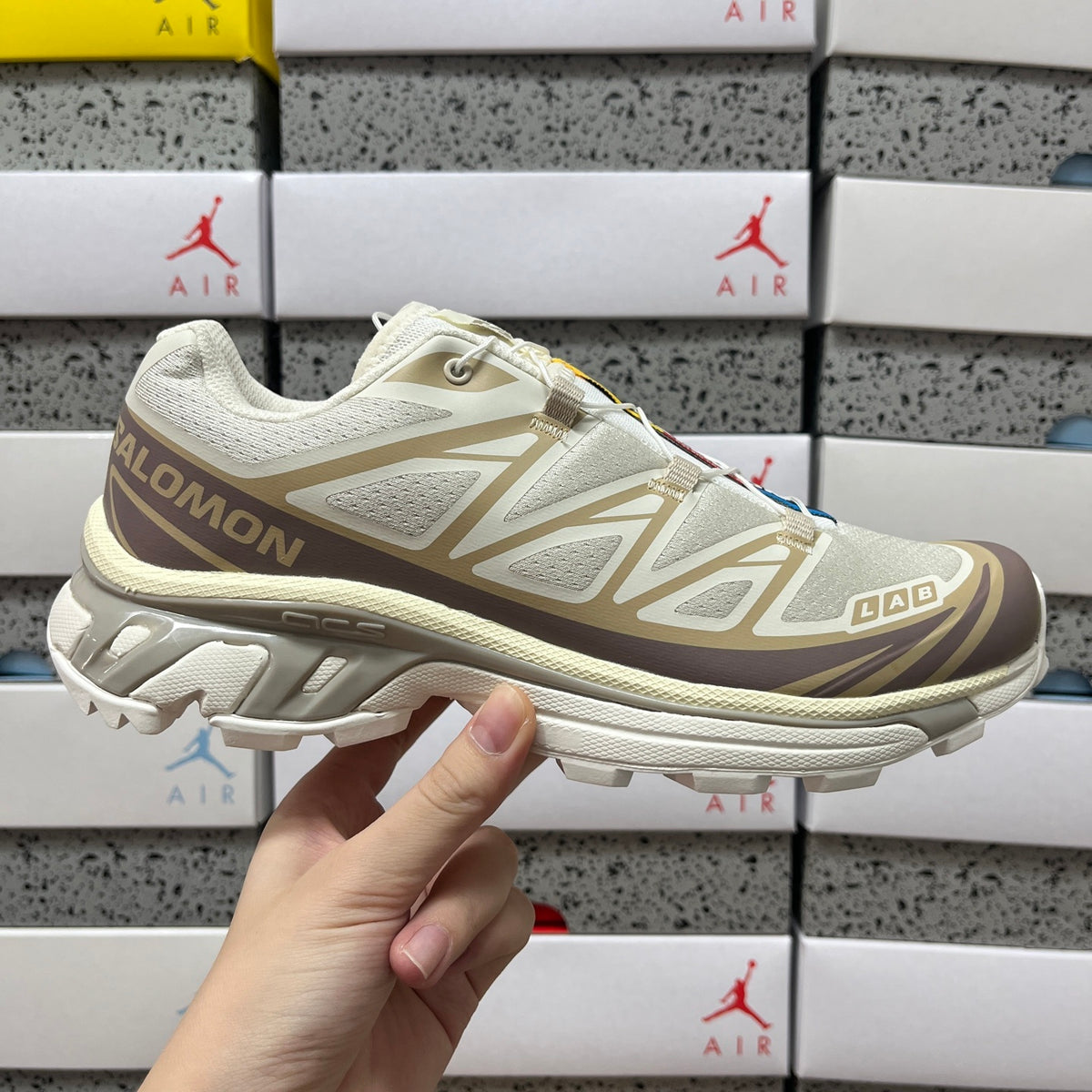 Sneakers XT-6 'Crème Taupe'