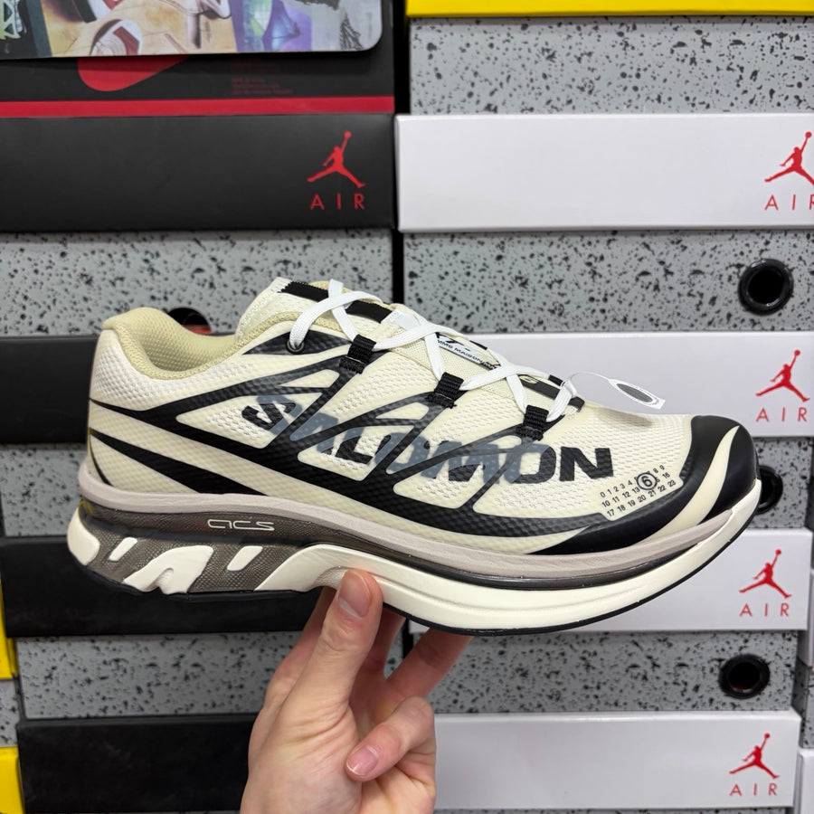 Sneakers MM6 x XT-6 'Blanc Noir'