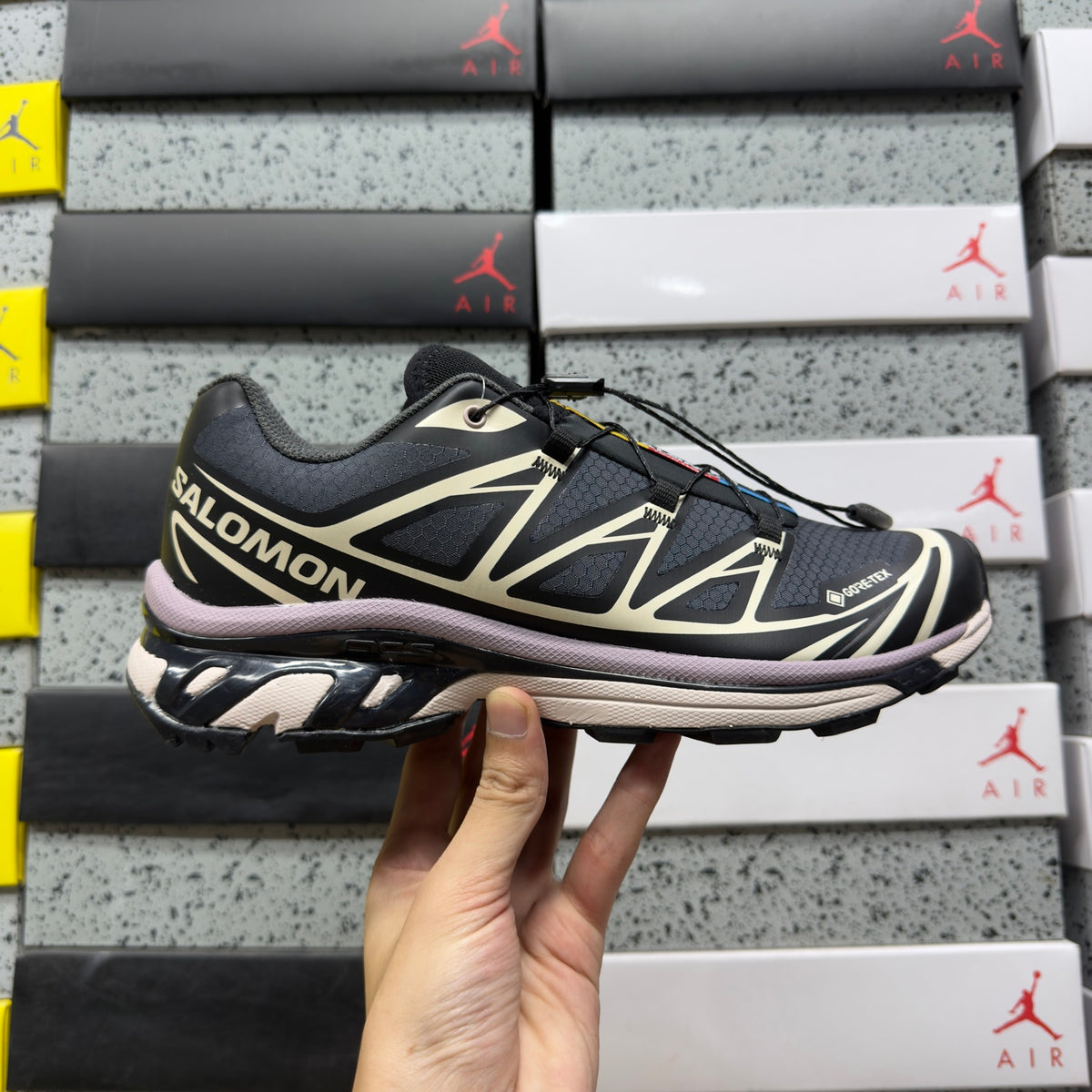 Sneakers XT-6 'Noir Beige'